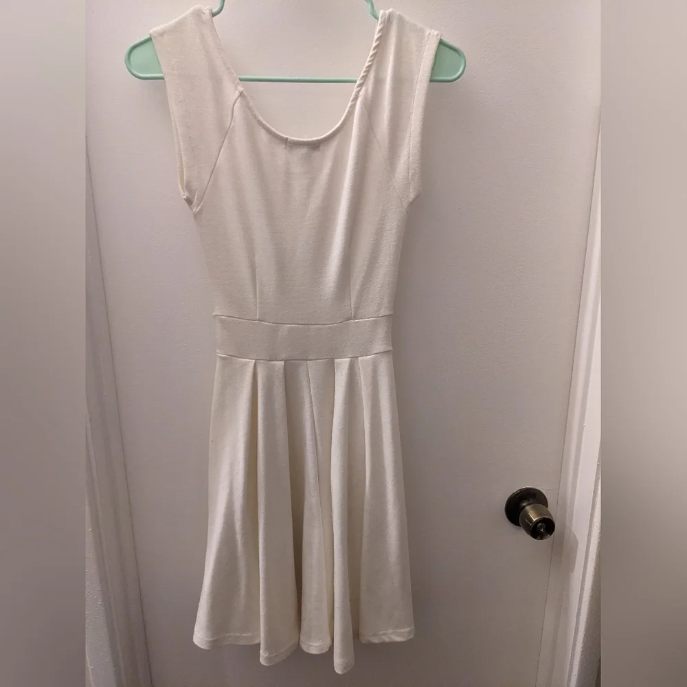 XS off-white Cotton On skater dress - Picture 2 of 2